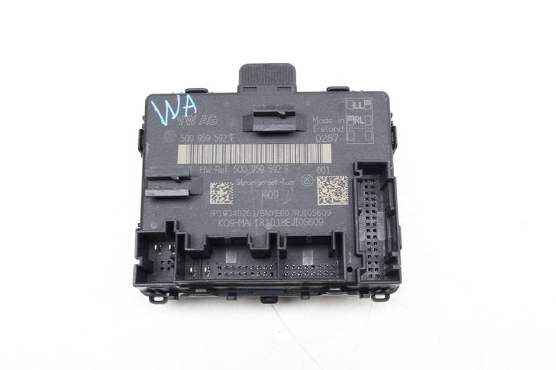 Door / Window Control Module 5Q0959592F — Used (SKU 641070)