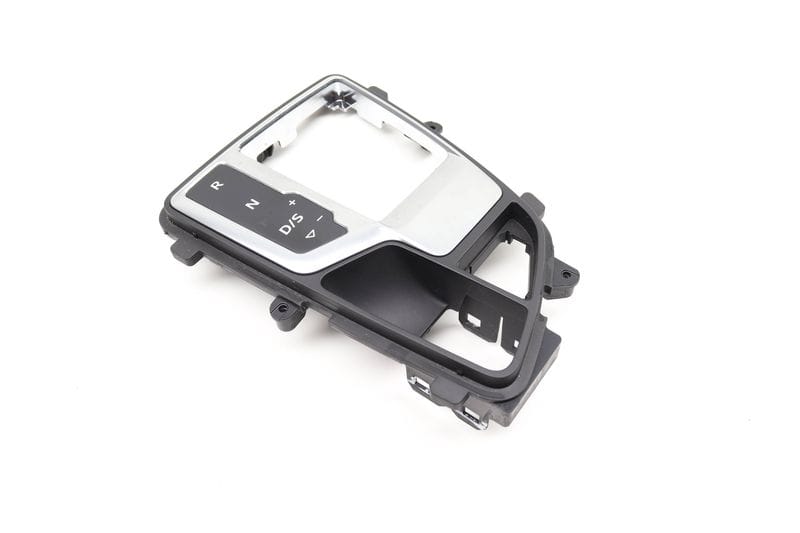 Automatic Shift Selector Cover / Circuit Board 8W1713111C — Used (SKU 562765)