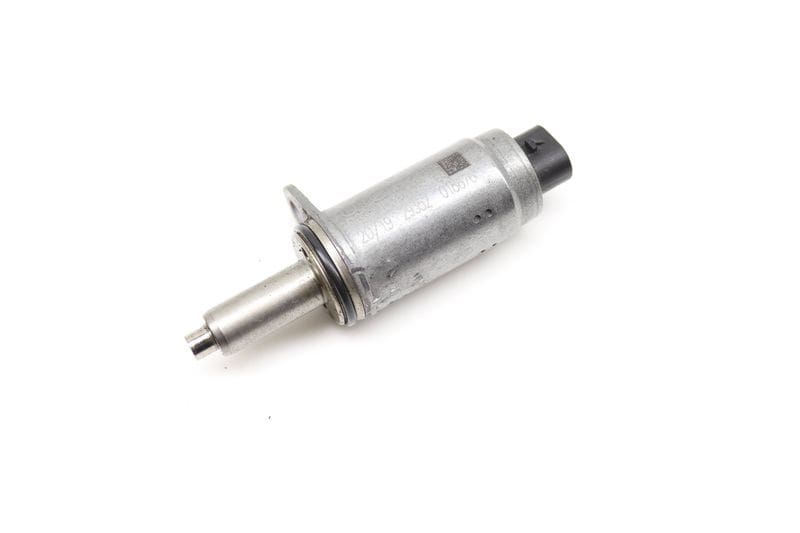 Cam Valve / Camshaft Adjustment Solenoid 06E103697Q — Used (SKU 562666)