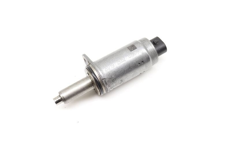 Cam Valve / Camshaft Adjustment Solenoid 06E103697Q — Used (SKU 562668)