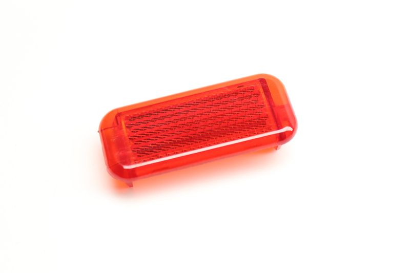 Red Door Panel Light 8P0947412 — Used (SKU 562699)