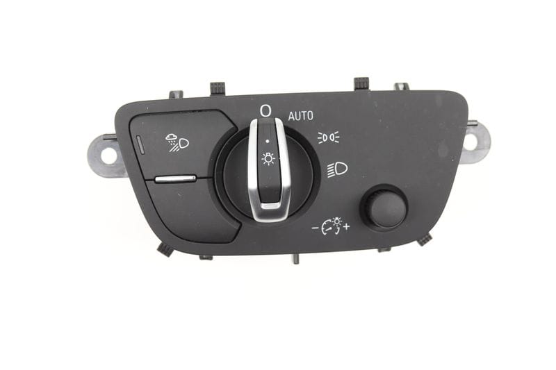 Headlight / Fog Light Switch 4M0941531AK — Used (SKU 562733)