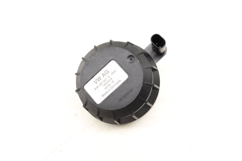 Engine Sound / Impact Sound Actuator Module 4H0907601D — Used (SKU 514719)