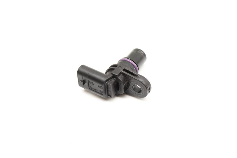 Cam / Camshaft Sensor 04C907601K — Used (SKU 514990)