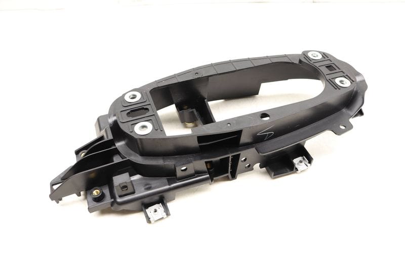 Center Console Mount Bracket 8W1863531A — Used (SKU 514530)