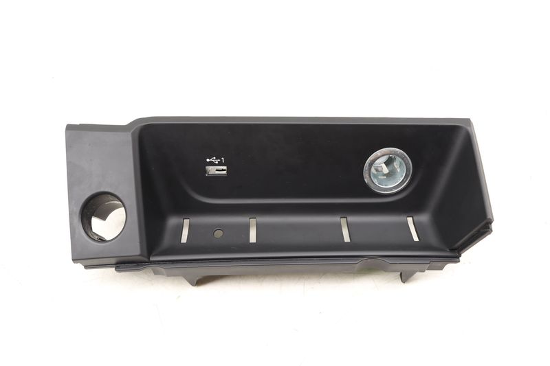 Center Console Storage Bin / Tray 8W1864131C — Used (SKU 514491)