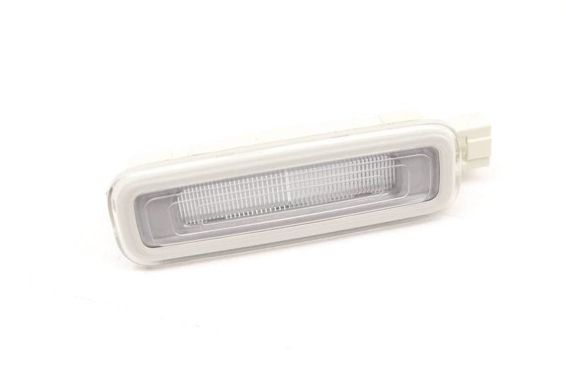 Dome / Reading Light 4M0947105 — Used (SKU 514590)