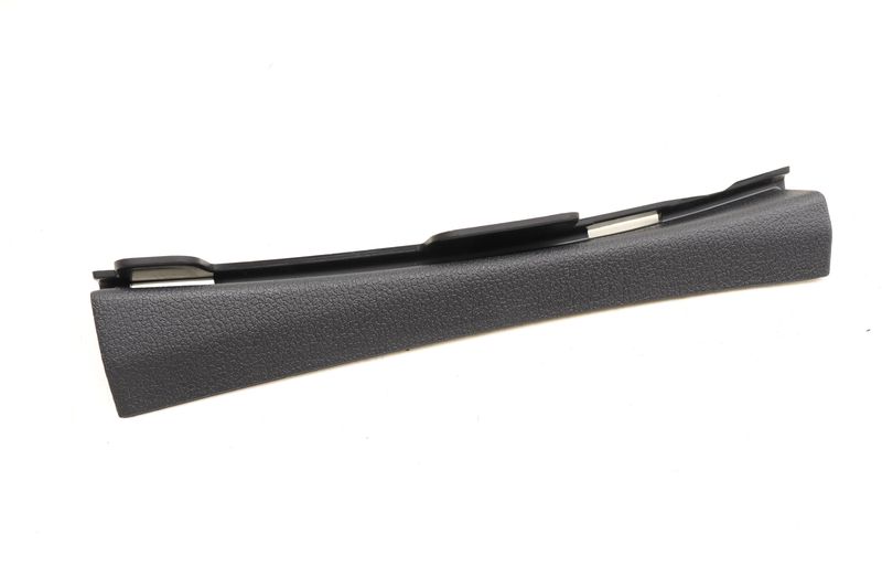 Center A Pillar Trim / Panel 8W6868204A — Used (SKU 514577)