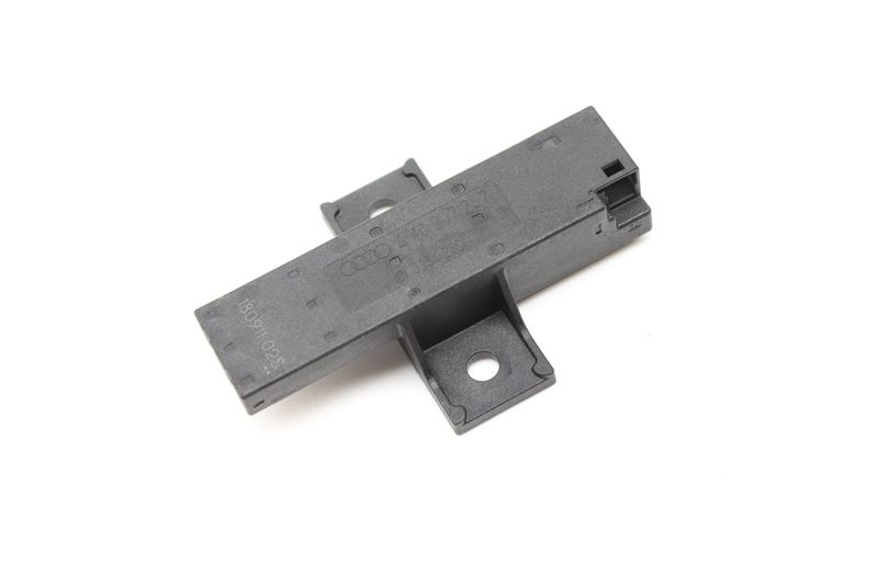 Kessy / Keyless Entry Antenna 4M0907247 — Used (SKU 574547)