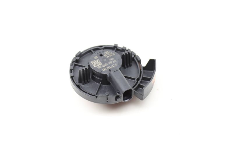 Impact / Crash Sensor 4M0955557A — Used (SKU 574422)