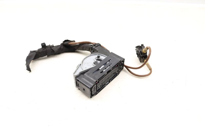 ABS Pump / Module Wiring Connector Pigtail 5Q0973046 — Used (SKU 531521)