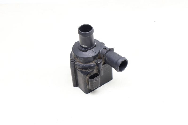 Auxiliary Coolant / Water Pump 06H121601N — Used (SKU 630664)
