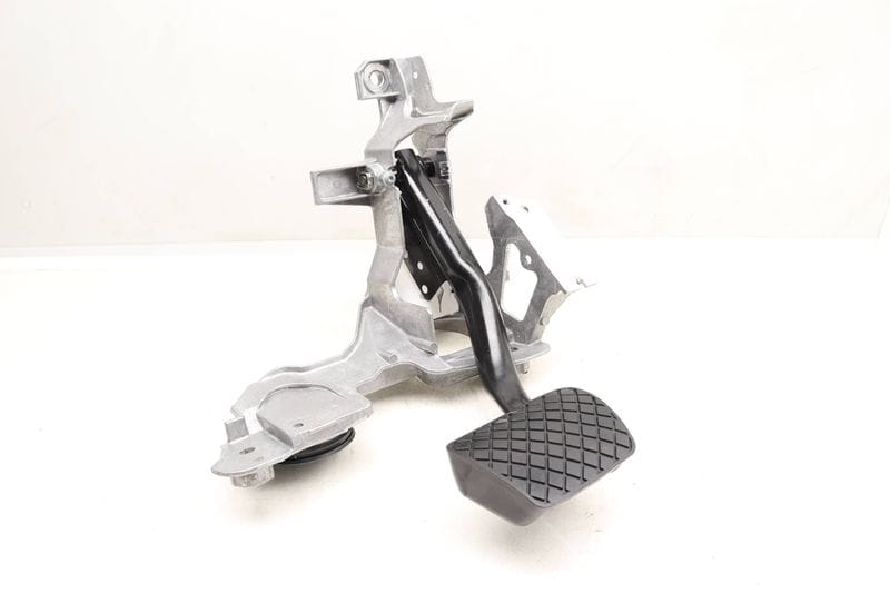 Brake Pedal Assembly
 8W1723140B — Used (SKU 531291)