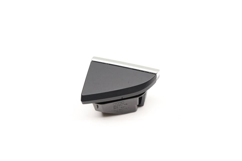 Center Console Dummy / Blank Switch Cover 4M1927143C — Used (SKU 531036)