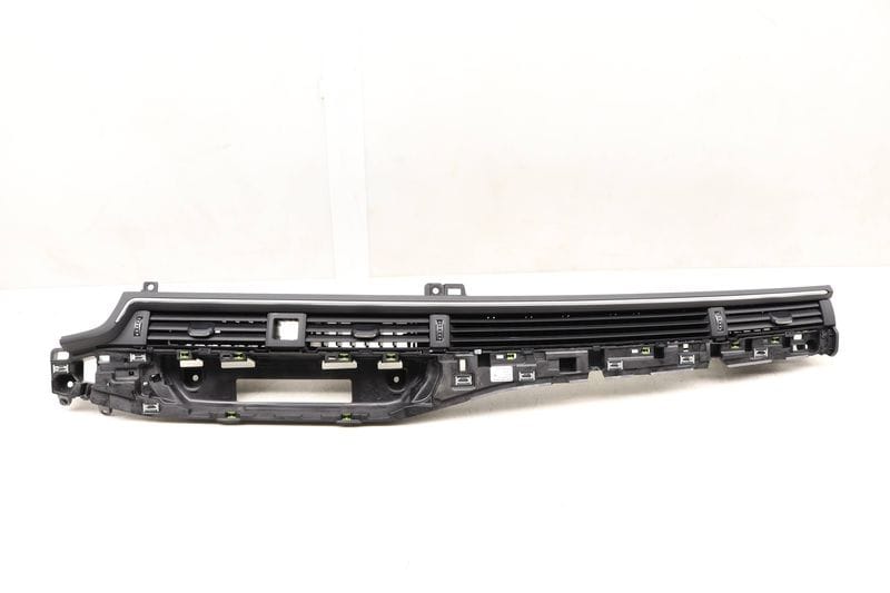 Dash Air Vent Assembly (CENTER) 8W1820902D — Used (SKU 530883)