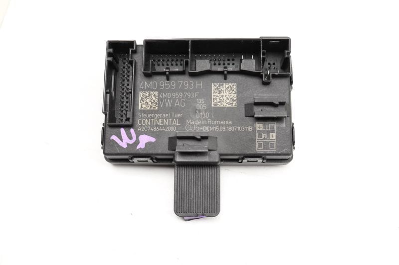Door Control Module 4M0959793H — Used (SKU 531092)