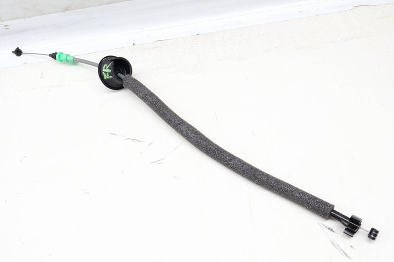 Interior Door Handle Release / Bowden Cable 8W8837085B — Used (SKU 630466)