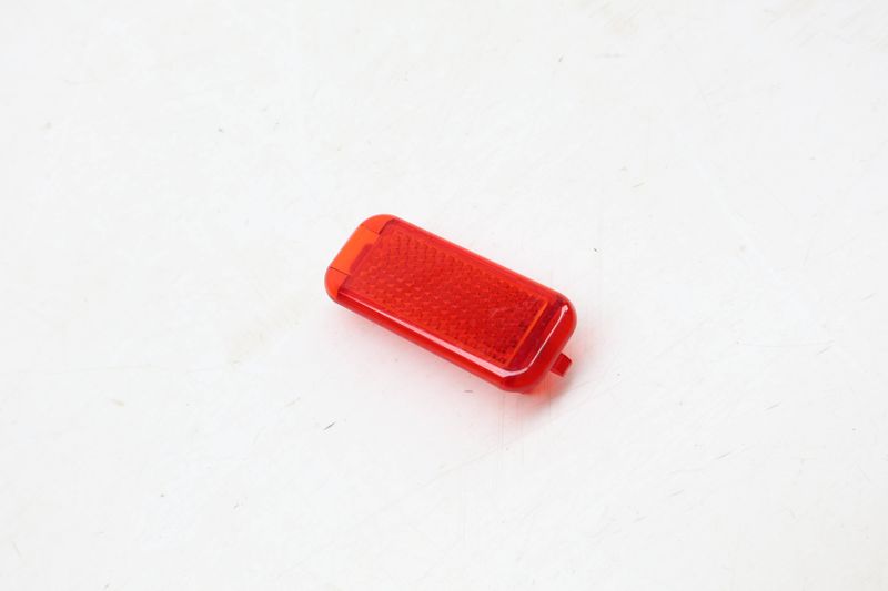 Red Door Panel Light 8P0947412 — Used (SKU 630506)