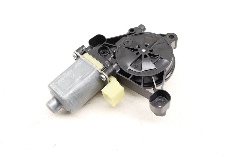 Window Lifter Motor 8W0959801 — Used (SKU 531257)