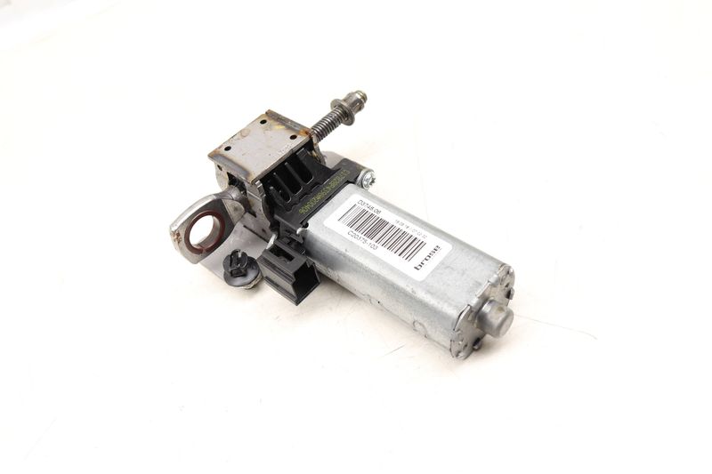 Front Tilt Seat Motor 3Q0959248 — Used (SKU 531264)
