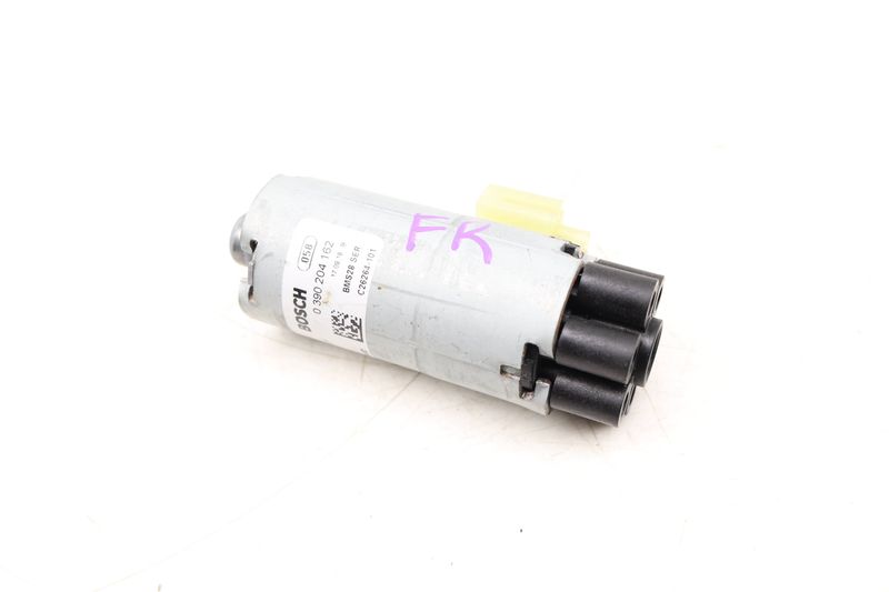 Slide / Longitudinal Seat Motor 3Q0881184G — Used (SKU 531276)