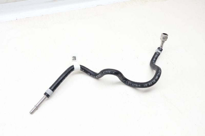 Fuel Hose / Line (SUPPLY) 8W0201215BB — Used (SKU 630650)