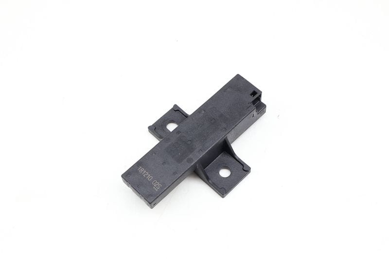 Kessy / Keyless Entry Antenna 4M0907247 — Used (SKU 630570)