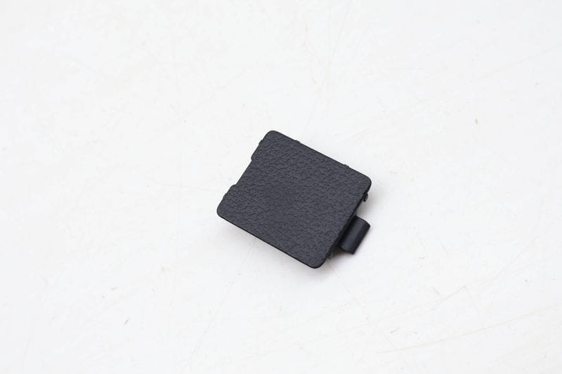 Center Console Screw Cap / Cover 8W0863274 — Used (SKU 630514)