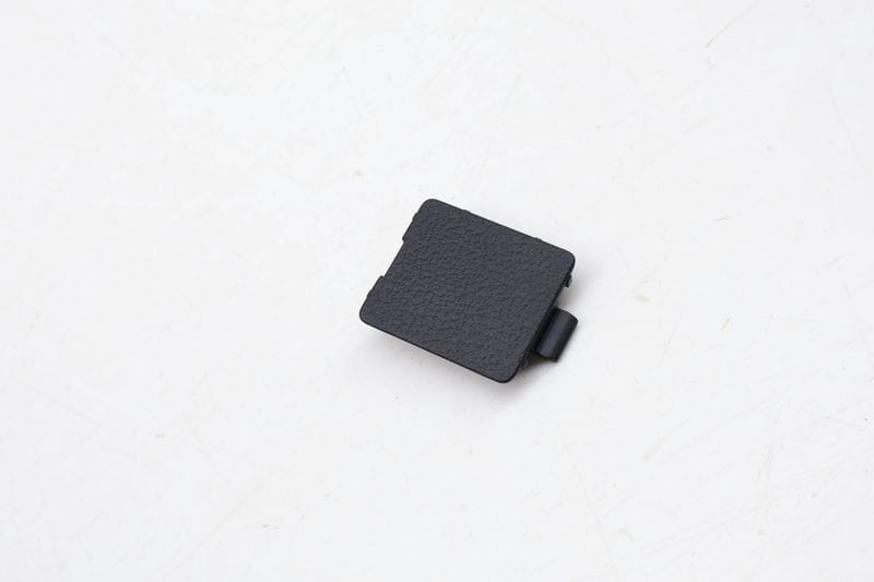 Center Console Screw Cap / Cover 8W0863274 — Used (SKU 630515)