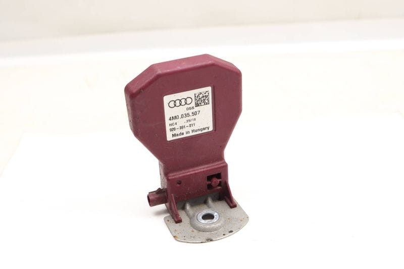 Phone Antenna 4M0035507 — Used (SKU 531117)