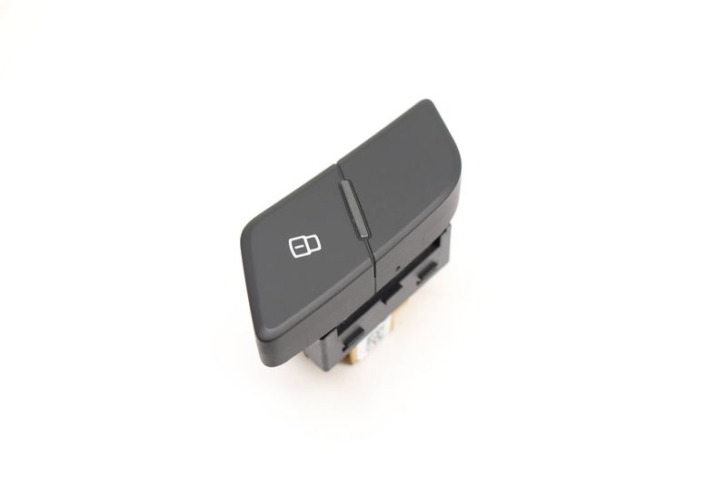 Door Lock / Unlock Switch 8W0962107B — Used (SKU 531028)