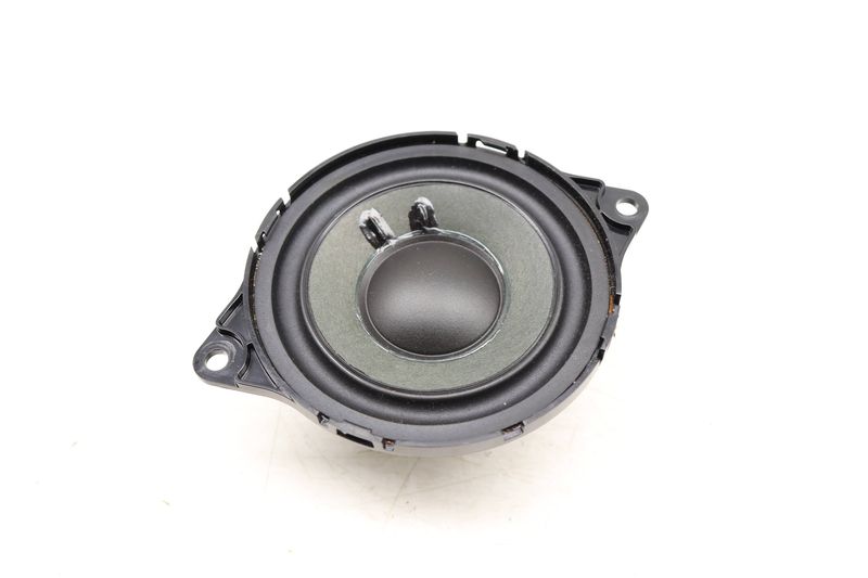 Deck / Shelf Speaker 8W8035454 — Used (SKU 530905)