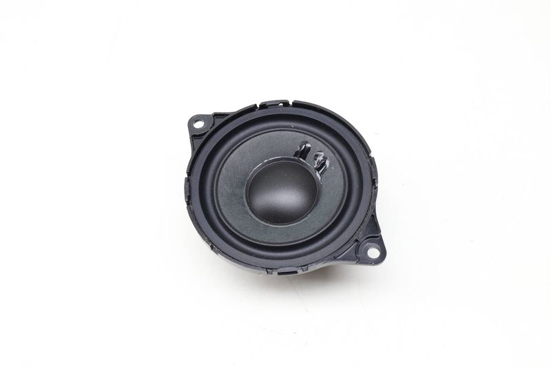 Deck / Shelf Speaker 8W8035454 — Used (SKU 630410)