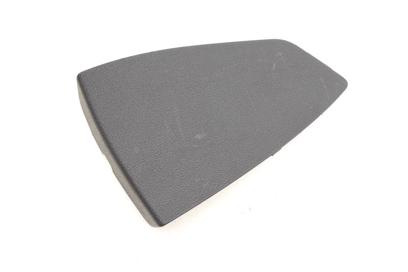 Interior Trunk / Hatch Tail Light Cover 8W8867658 — Used (SKU 530824)