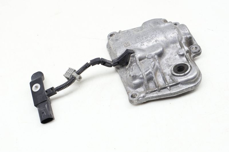 Transmission Cover / Plate w/ Sensor 0CK927431E — Used (SKU 625365)