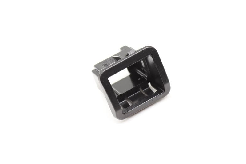 Valet Parking Switch Trim / Bezel 8XA857136 — Used (SKU 574401)
