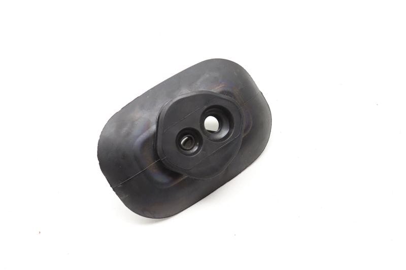 AC Evaporator Housing Sealing Cap / Cover 4M0820751 — Used (SKU 566892)