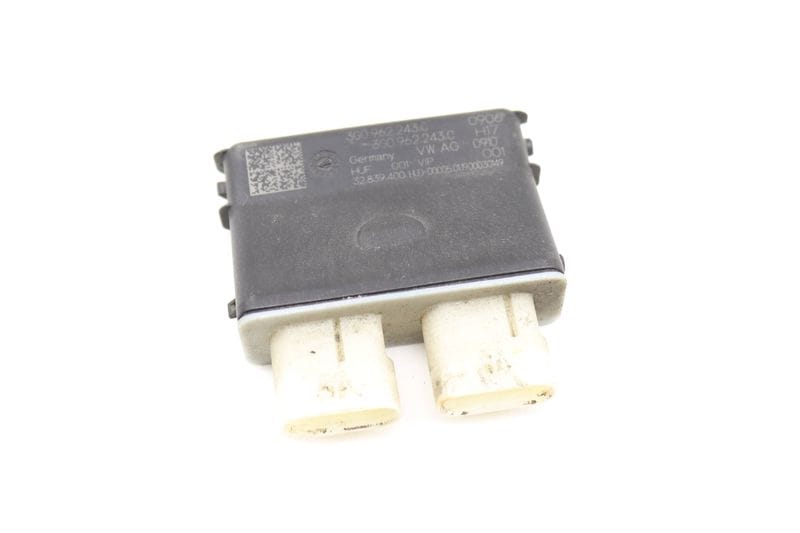 Power Trunk / Hatch Module 3G0962243C — Used (SKU 567023)