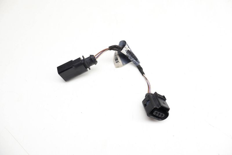 AC Wiring Harness Adapter / Connector 80A971817 — Used (SKU 718892)
