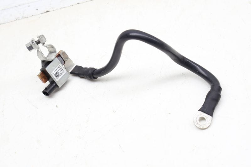 Battery Monitoring Module / Cable 8S0915181C — Used (SKU 707793)