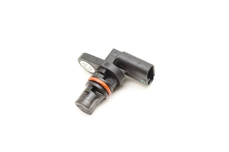 Cam / Camshaft Position Sensor 04C907601L — Used (SKU 490221)