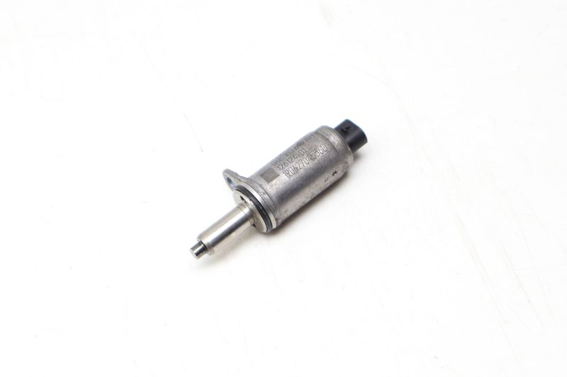 Cam Valve / Camshaft Adjustment Solenoid 06E103697AB — Used (SKU 707589)