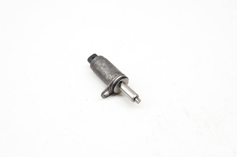 Cam Valve / Camshaft Adjustment Solenoid 06E103697AB — Used (SKU 719062)