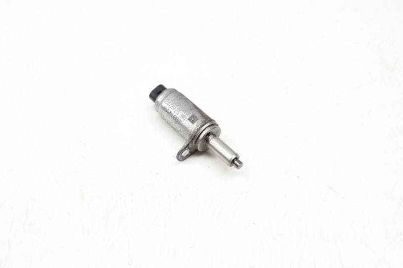 Cam Valve / Camshaft Adjustment Solenoid 06E103697AB — Used (SKU 719066)