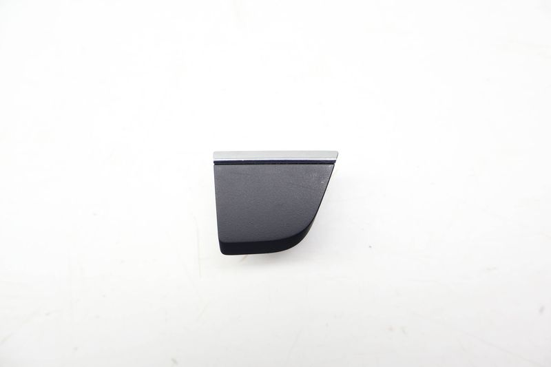 Center Console Dummy / Blank Switch Cover 80B927143A — Used (SKU 718928)
