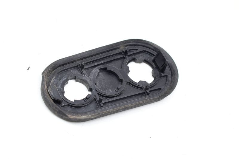 Coolant Hose Grommet 80A122291AK — Used (SKU 707575)