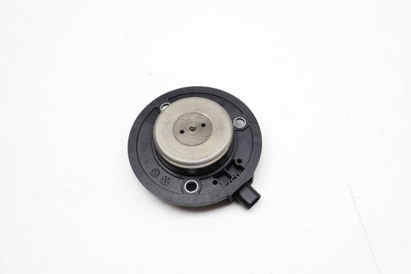 Engine Camshaft Adjuster Magnet 06L109259D — Used (SKU 719015)