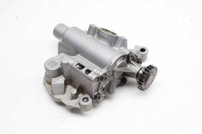 Engine Oil Pump 06H115105BT — Used (SKU 707747)