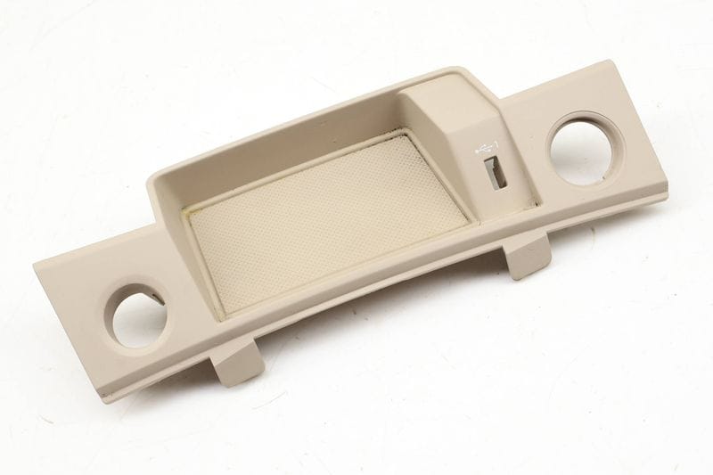 Center Console Storage Bin / Tray 80B864131A — Used (SKU 707503)
