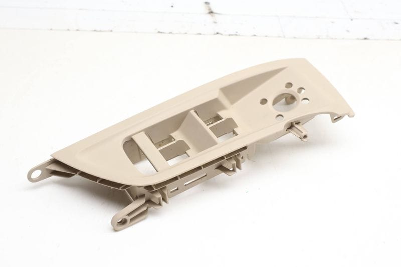 Door Panel Master Window Switch Trim / Bezel 80B959517B — Used (SKU 707428)